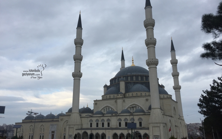 Ataşehir Mimar Sinan Mosque