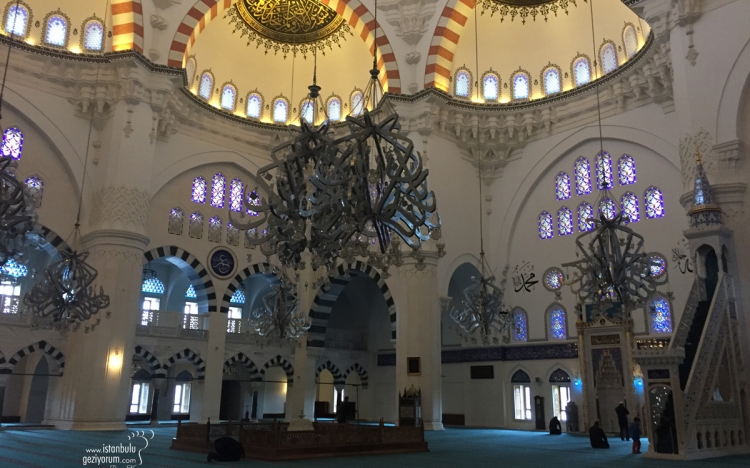 Ataşehir Mimar Sinan Mosque