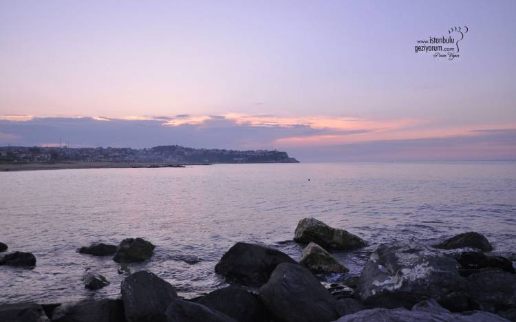 Arnavutköy Karaburun Beach