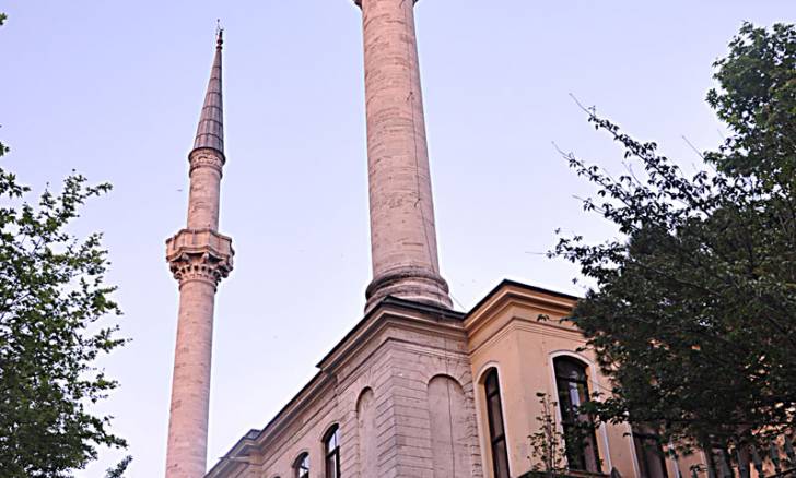 Hırka-ı Şerif Camii