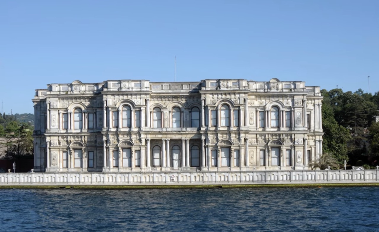 Beylerbeyi Sarayı ve Bahçesi: İstanbul’un En Güzel Saraylarından Birinde Tarih ve Huzur