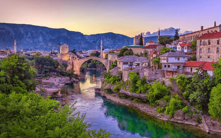 Tourbulance ile Balkan Turu Yapan..